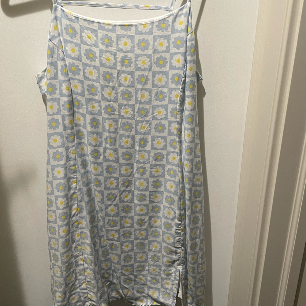 Tillys (la hearts) daisy dress